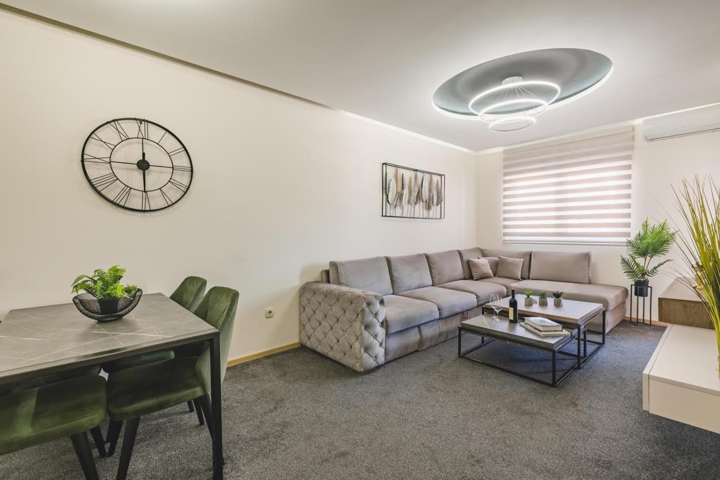 Harmony Apartments بودغوريتْسا المظهر الخارجي الصورة